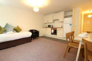 Гостевой дом Harry Clarke Mews at the Castle Hotel Дублин Апартаменты с 1 спальней-2