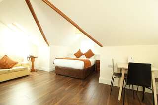 Гостевой дом Harry Clarke Mews at the Castle Hotel Дублин Двухместный номер с 1 кроватью-7