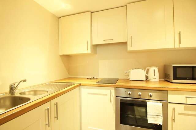 Гостевой дом Harry Clarke Mews at the Castle Hotel Дублин-31